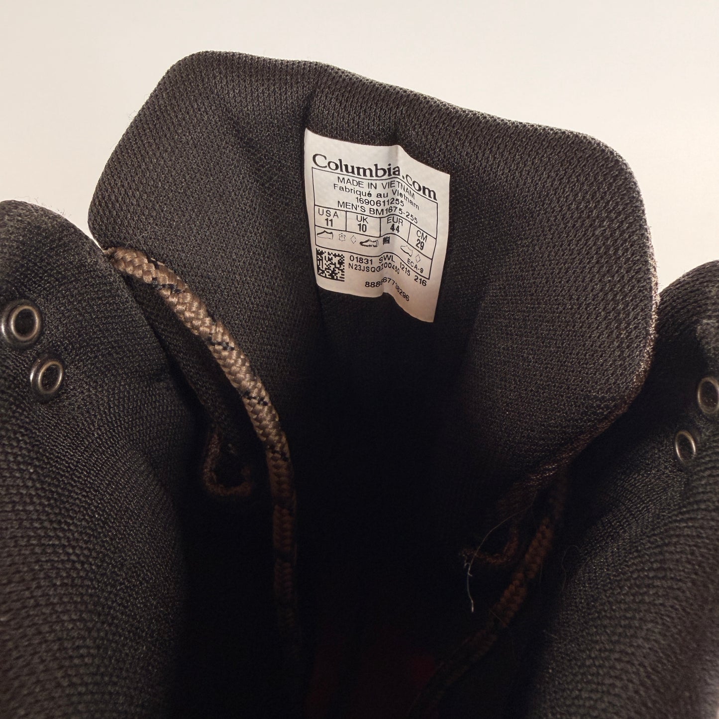 Columbia Snow Boots – Men's Size USA 11 / UK 10 / EUR 44