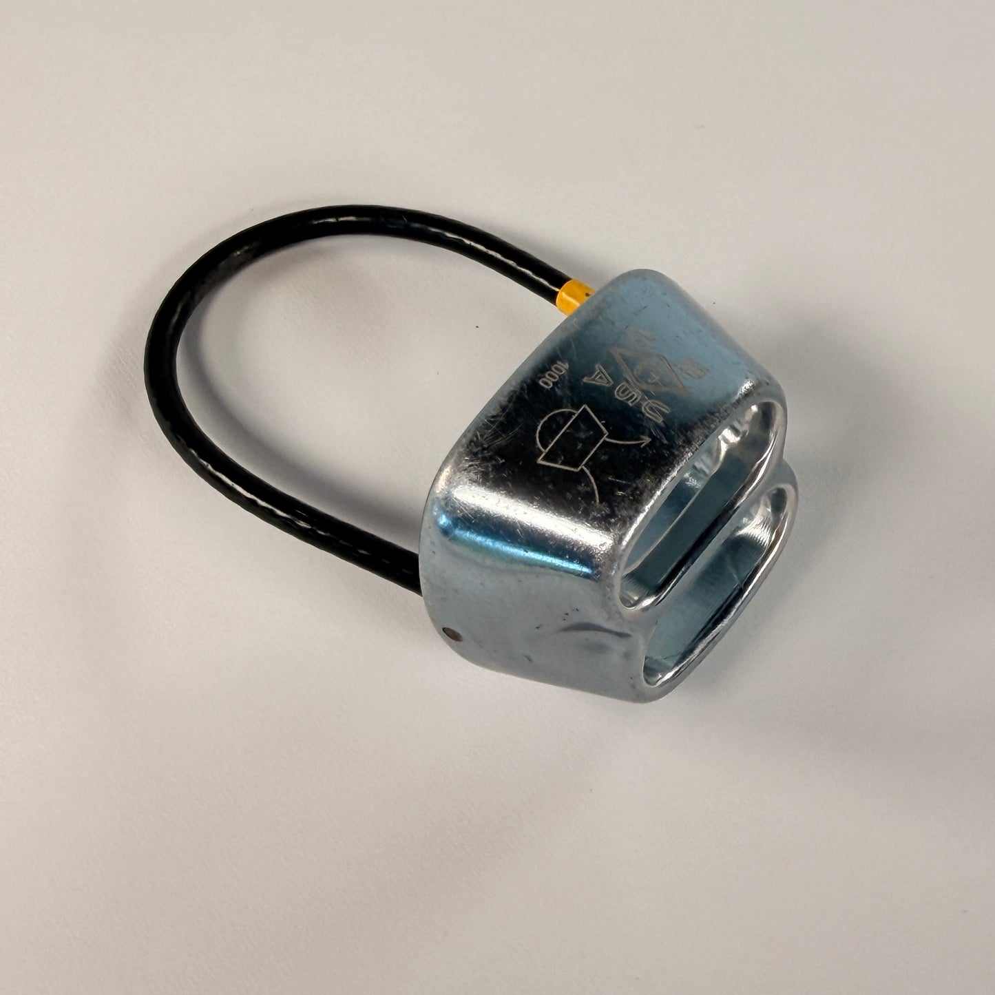 Black Diamond / Chouinard Belay Device