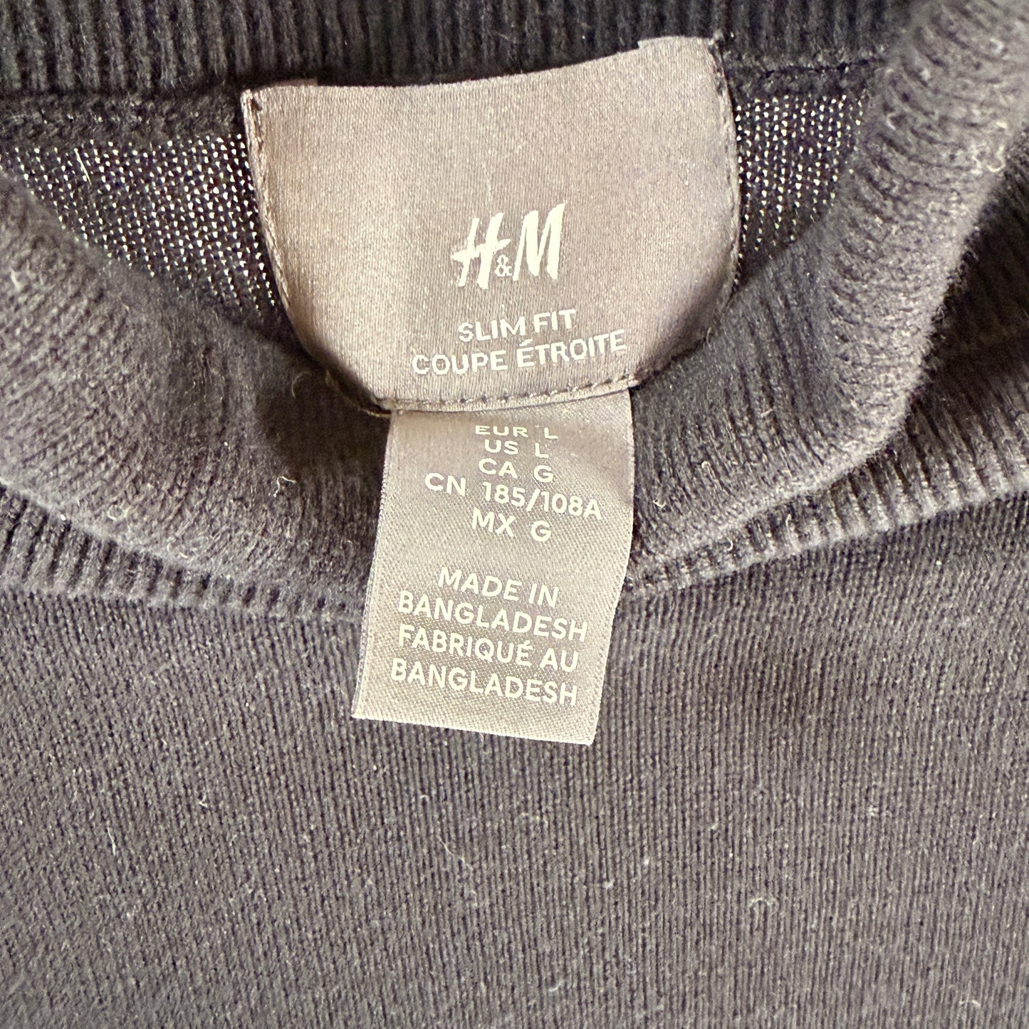 H&M Black Slim Knit Turtleneck Sweater — Size L